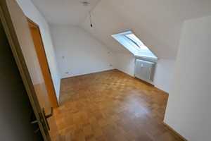 Helle 3-Zimmer-Dachgeschosswohnung mit Aufzug in ruhiger Lage von Ulm-Wiblingen – Ulm – Vorschaubild 4