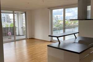 4 Zimmer Wohnung mit Loggia & EBK in erster Lage auf der Hafeninsel in Offenbach – 63067 Kaiserlei, Offenbach am Main – Vorschaubild 3