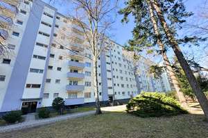 Berlin-Mitte-Tiergarten - City-Apartment - FREI - 2 Zi - 3.OG - Aufzug - Mit Westbalkon