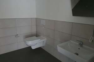 Moderne Wohnung mit großen Flächen, rollstuhlgerechtes Wohnen möglich – Schlesierweg 19, 38440 Laagberg, Wolfsburg – Vorschaubild 14