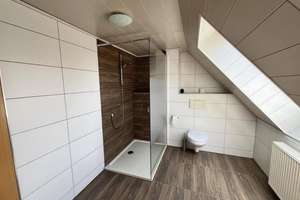 Modernisiertes Haus mit vier Zimmern und EBK in Zaberfeld - Ochsenburg mit viel Nutzfläche – Die vollständige Adresse der Immobilie erhältst du vom Anbieter., 74374 Zaberfeld – Vorschaubild 3