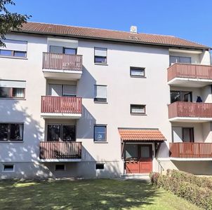 Gepflegte 2-Zimmerwohnung mit Tiefgaragenstellplatz und Balkon