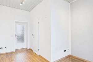 Hochwertige 3-Zimmer-Wohnung (83 m²) mit 2 Bädern & EBK in Barmen – ab sofort frei – Alarichstraße 2, 42281 Barmen, Wuppertal – Vorschaubild 9