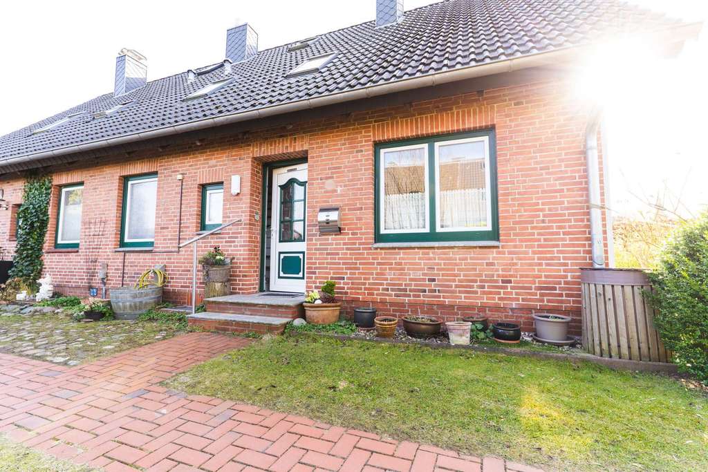 Immobilie in Kropp - Einziehen, Kamin an und Wohlfühlen! - Bild 2