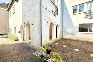 Großes und gepflegtes Wohnhaus in zentraler Ortslage! – Koblenz – Vorschaubild 18