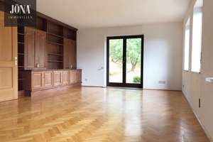 Wohnen im Grünen!
Einfamilienhaus am Fuße der Plassenburg mit Blick über Kulmbach – Die vollständige Adresse der Immobilie erhältst du vom Anbieter., 95326 Kulmbach – Vorschaubild 14