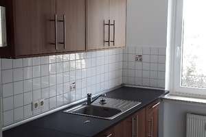 Erstbezug nach Sanierung mit Einbauküche und Balkon: schöne 3-Zimmer-Wohnung in HB Farge