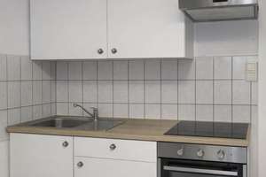 Voll möblierte 2-Zimmer-Wohnung in Düsseldorf zu vermieten – Eintrachstrasse 8, 40227 Oberbilk, Düsseldorf – Vorschaubild 6