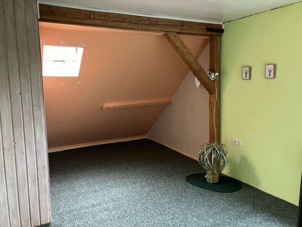 Immobilie in Friedewald - Immobilie mit Schlossblick - Ihr neues Zuhause für die Großfamilie in 57520 Friedewald! - Bild 24