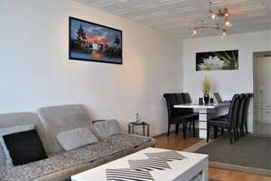 Schön modernisierte 3 Zimmerwohnung mit Panoramablick und TG-Stellplatz