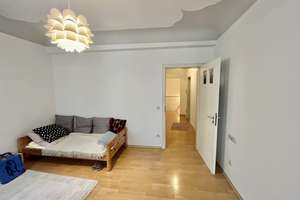 WG geeignet! 
Charmante 4-Zimmer-Wohnung auf zwei Etagen in der bekannten Künstlergasse von Passau! – Die vollständige Adresse der Immobilie erhältst du vom Anbieter., 94032 Passau, Passau – Vorschaubild 13