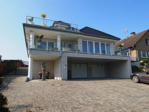 Villa Mit Luxus Ausstattung Weitblick Und Tiefgarage
