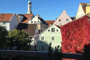 Charmantes helles Altstadt-Apartment mit sonnigem Balkon – Schwibbogengasse 23, 86150 Lechviertel, östl. Ulrichsviertel, Augsburg – Vorschaubild 1