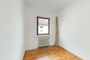 Repräsentatives 3-Parteienhaus mit Potenzial im Ehnernviertel zu verkaufen! – Die vollständige Adresse der Immobilie erhältst du vom Anbieter., 26121 Ehnernviertel, Oldenburg (Oldenburg) – Vorschaubild 9