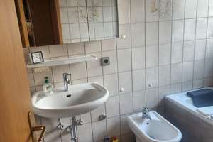 3- Familienhaus in guter Lage von Palmbach....... – Die vollständige Adresse der Immobilie erhältst du vom Anbieter., 76228 Palmbach, Karlsruhe – Vorschaubild 23