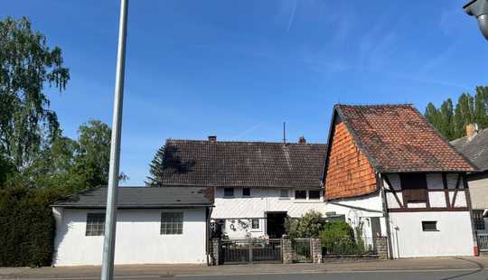 Bild von Gemütliches Fachwerkhaus mit Nebengebäuden im schönen Ortsteil Leinde