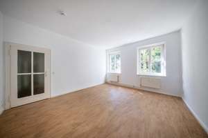 Helle 1-Zimmer-Wohnung mit Altbauflair und Gestaltungspotenzial in Friedrichshain – Die vollständige Adresse der Immobilie erhältst du vom Anbieter., 10247 Friedrichshain, Berlin – Vorschaubild 2