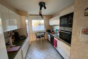 Super 5 Zimmer Wohnung in Regensburg/Nord - ruhige Sackgassenlage – Regensburg – Vorschaubild 12