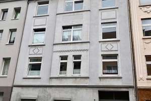 Geräumige EG-Wohnung mit EBK, kleinem Außenbereich und auf Wunsch Garage – Die vollständige Adresse der Immobilie erhältst du vom Anbieter., 44145 Borsigplatz, Dortmund – Vorschaubild 2