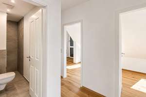 Dachgeschoss-Maisonette ** Neubau am Park ** Süd-Terrasse ** Einbauküche ** Lift – Beuchaer Straße 17, 4318 Anger-Crottendorf, Leipzig – Vorschaubild 24