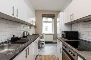BEZUGSFREIE 2 ZIMMER ALTBAUWOHNUNG IN PRENZLAUER BERG – Erich-Weinert-Straße 16, 10439 Prenzlauer Berg, Berlin – Vorschaubild 7