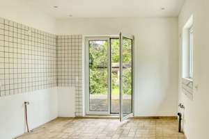 Wohnen mit viel Platz, Einfamilienhaus mit zusätzlicher Ebene und Gartenparadies – Die vollständige Adresse der Immobilie erhältst du vom Anbieter., 12621 Kaulsdorf, Berlin – Vorschaubild 10