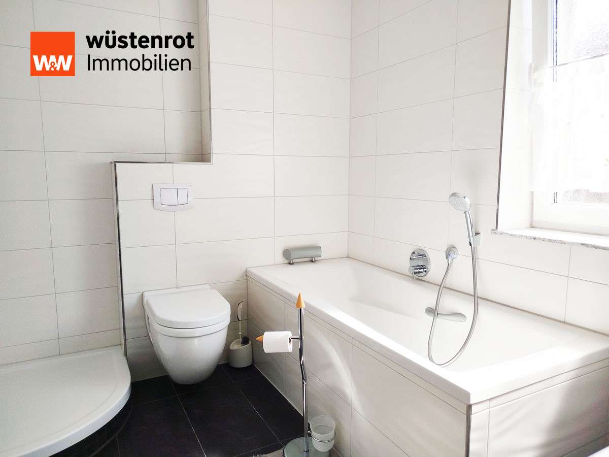 Immobilie in Bellheim - Helle 3-Zimmer-Wohnung mit verglaster Terrasse in ruhiger Lage – Komfortables Wohnen auf ca. 87 m² - Bild 2