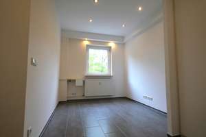 Modernisiertes Zuhause für die ganze Familie – grün und bestens angebunden – Die vollständige Adresse der Immobilie erhältst du vom Anbieter., 12207 Lichterfelde, Berlin – Vorschaubild 6
