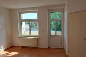 Gut geschnittene Wohnung mit großem Balkon & Wannenbad in Leipzig-Schönefeld – Volksgartenstraße 13, 4347 Schönefeld-Ost, Leipzig – Vorschaubild 7