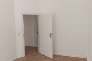 VON PRIVAT  3-Zimmer-Wohnung mit Balkon in Darmstadt-Nord – Rößlerstraße 3, 64293 Darmstadt-Nord, Darmstadt – Vorschaubild 8