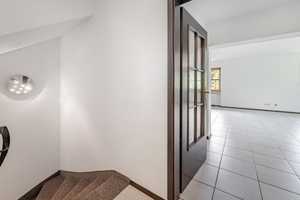 Ankommen & loswohnen: 
3-4-Zimmer-Maisonette-Wohnung mit ca. 170 m² Gartenanteil und Garage – Ebersberg (Kreis) – Vorschaubild 4
