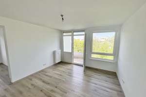 Helle 2-Zimmer-Wohnung mit Balkon, frisch renoviert! – Nietzscheweg 1, 45279 Freisenbruch, Essen – Vorschaubild 3