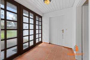 KAUFZUSAGE! *** EIN- BZW. ZWEIFAMILIENHAUS MIT GARTEN, BALKON, TERRASSE & POTENZIELLEN BAUPLATZ *** – Augsburg (Kreis) – Vorschaubild 6