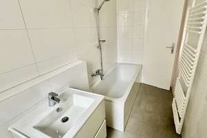 Helle & renovierte 3- Zimmerwohnung mit Balkon und Fahrstuhl am Gutenbergplatz! – Klopstockstrasse 2, 65185 Südost, Wiesbaden – Vorschaubild 14