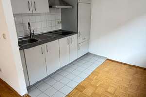 Kapitalanlage oder Eigennutzung – renoviertes Apart. in Rheinlage, Aufzug und Fitnessstudio im Haus – Böckingstr. 61, 50163 Mülheim (Ortsteil), Köln – Vorschaubild 10