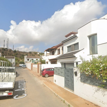 BEWOHNTE IMMOBILIE, ERDGESCHOSSWOHNUNG IN ÁLORA, MÁLAGA