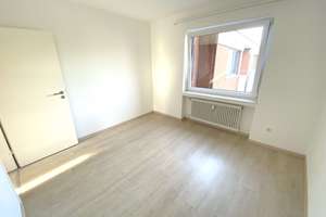 Stadtleben! Modernisierte 3 Zi.-Whg. mit Einbauküche u. Balkon, Nähe Radeklint. – Die vollständige Adresse der Immobilie erhältst du vom Anbieter., 38100 Innenstadt, Braunschweig – Vorschaubild 6