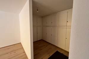 Renovierte Doppelhaushälfte mit gehobener Innenausstattung und EBK und Garten in Gauting – Hubertustrasse 9 91 1/4, 82131 Gauting – Vorschaubild 22
