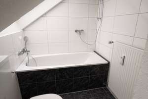 Helle Dachgeschosswohnung mit Dachloggia – Ziegelstraße 1-3, 42289 Heckinghausen, Wuppertal – Vorschaubild 9