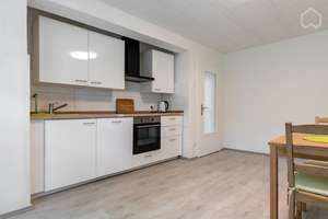 Bezugsfrei & Möbliert: Hell geschnittene 2-Zi.-ETW mit Balkon in Essen-Ostviertel (Provisionsfrei) – Friedbergstraße 2a, 45127 Holsterhausen, Essen – Vorschaubild 11