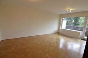 Schöne Wohnung mit drei Zimmern und Balkon in Koblenz – Am Brünnchen 2, 56072 Metternich, Koblenz – Vorschaubild 2