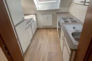 Helle 2-Zimmerwohnung mit Balkon – Kreuzsteinstraße 28, 90441 Schweinau, Nürnberg – Vorschaubild 2