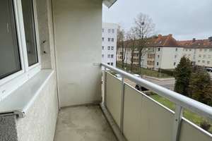 Reserviert - 3-Zimmer Kapitalanlage inkl. Stellplatz – Diesterwegstraße 6, 39110 Stadtfeld West, Magdeburg – Vorschaubild 2