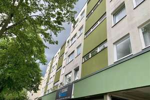 Zeitlose Wohnkultur in begehrter Lage zwischen Steglitz und Friedenau  – mit Balkon und Potenzial – Die vollständige Adresse der Immobilie erhältst du vom Anbieter., 12163 Steglitz, Berlin – Vorschaubild 12