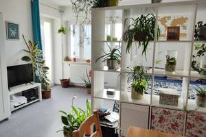Stilvolle 1-Zimmer-Wohnung mit Balkon und Einbauküche in Augsburg