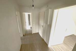 2-Zimmer-Dachgeschoss-Wohnung mit Tageslichtbad! – Germaniastr. 114, 45356 Bochold, Essen – Vorschaubild 7