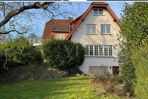 VON POLL - BAD HOMBURG: Modernes Einfamilienhaus mit Einliegerwohnung in Kurparknähe – Die vollständige Adresse der Immobilie erhältst du vom Anbieter., 61352 Bad Homburg vor der Höhe – Vorschaubild 1
