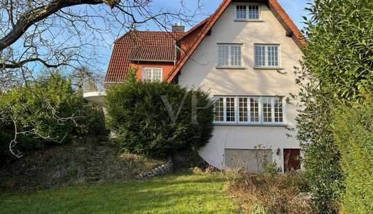 Bild von VON POLL - BAD HOMBURG: Modernes Einfamilienhaus mit Einliegerwohnung in Kurparknähe