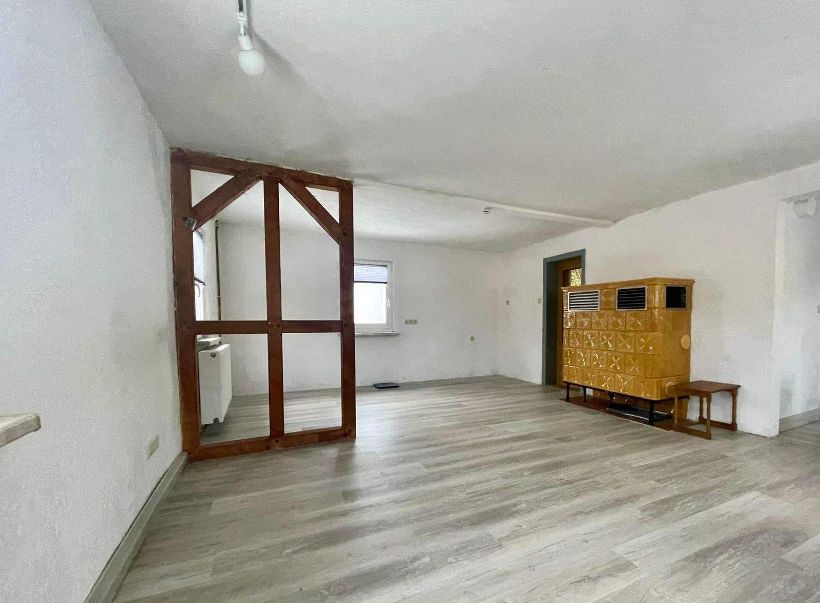 Immobilie in Raschau-Markersbach - Saniertes Einfamilienhaus mit kleinem Grundstück - Bild 4