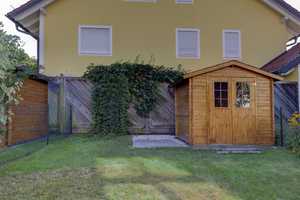 ROGERS: Helles Reihenhaus mit sichtbaren Holzbalken und Garten – Fürstenfeldbruck (Kreis) – Vorschaubild 14